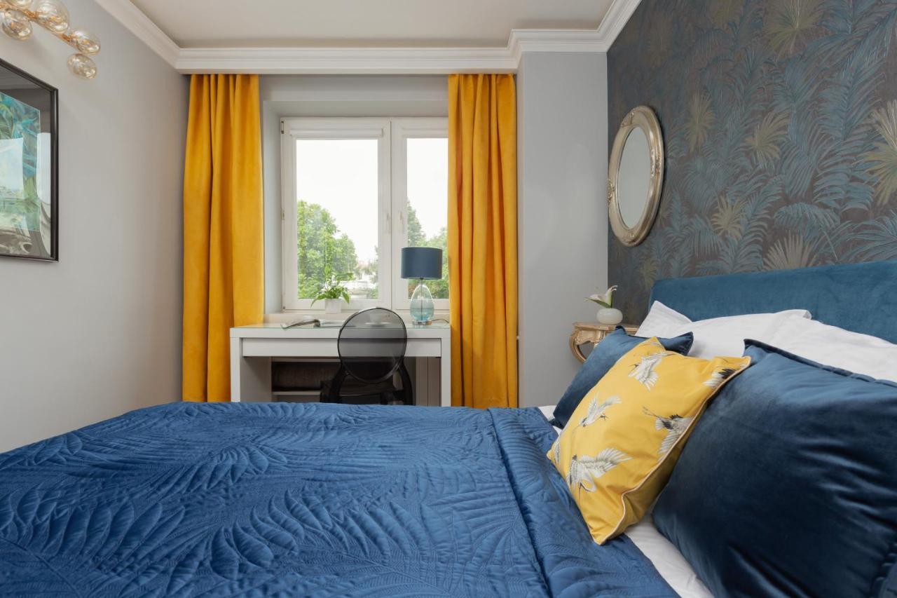 Apartment Aleje Ujazdowskie 8 By Renters Varšava Exteriér fotografie